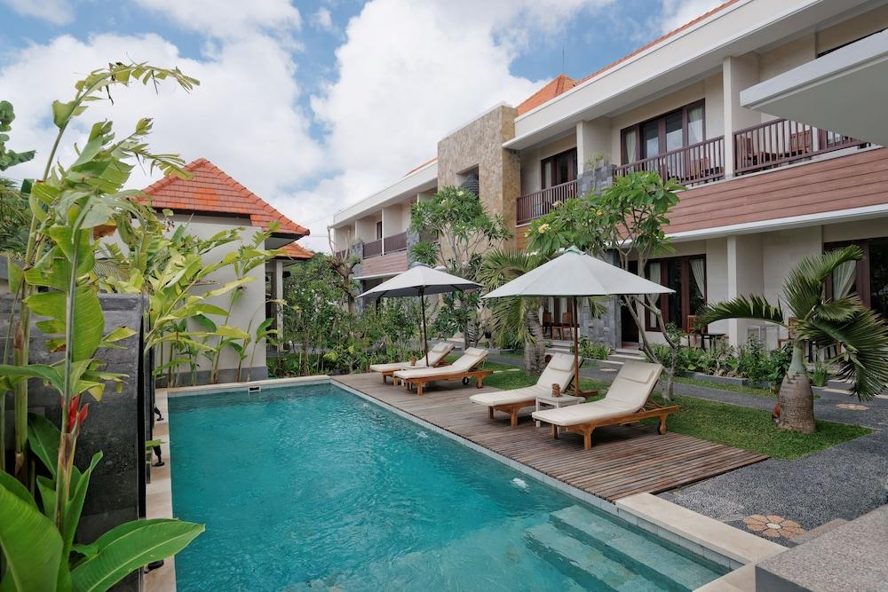 ยู ทูบ โฮเต็ล แอนด์ สปา Hotel อูลูวาตู ภายนอก รูปภาพ