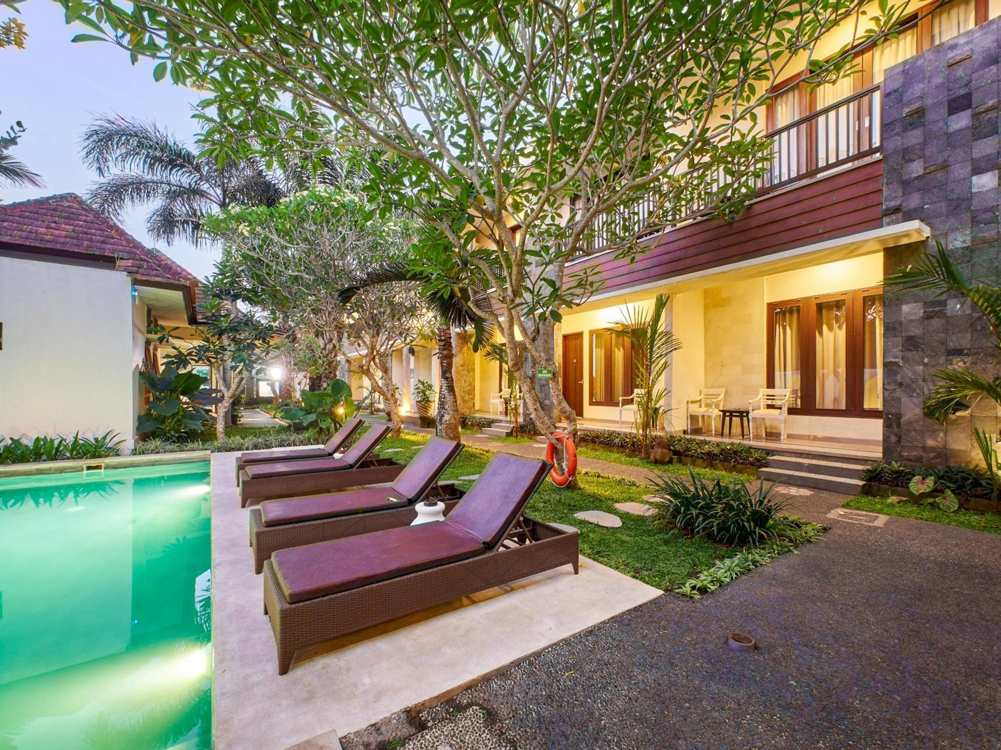 ยู ทูบ โฮเต็ล แอนด์ สปา Hotel อูลูวาตู ภายนอก รูปภาพ