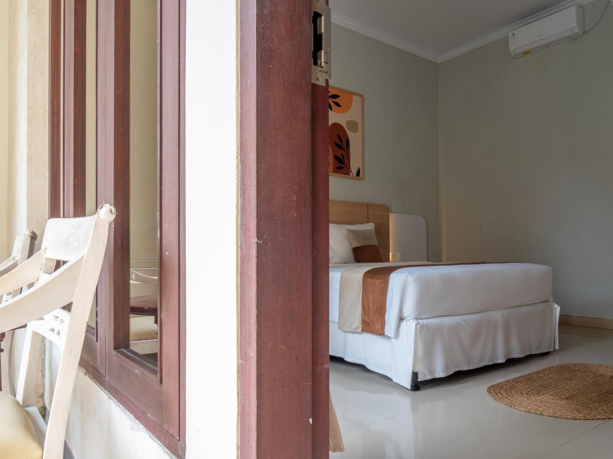 ยู ทูบ โฮเต็ล แอนด์ สปา Hotel อูลูวาตู ภายนอก รูปภาพ